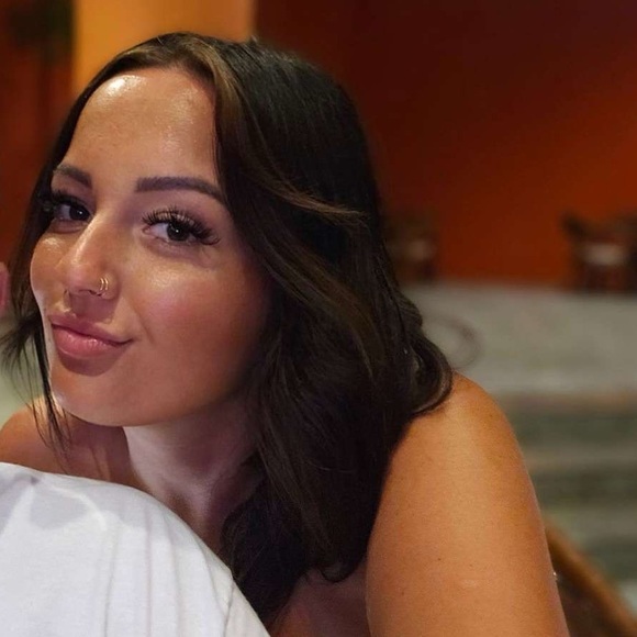 ajlaobuck23